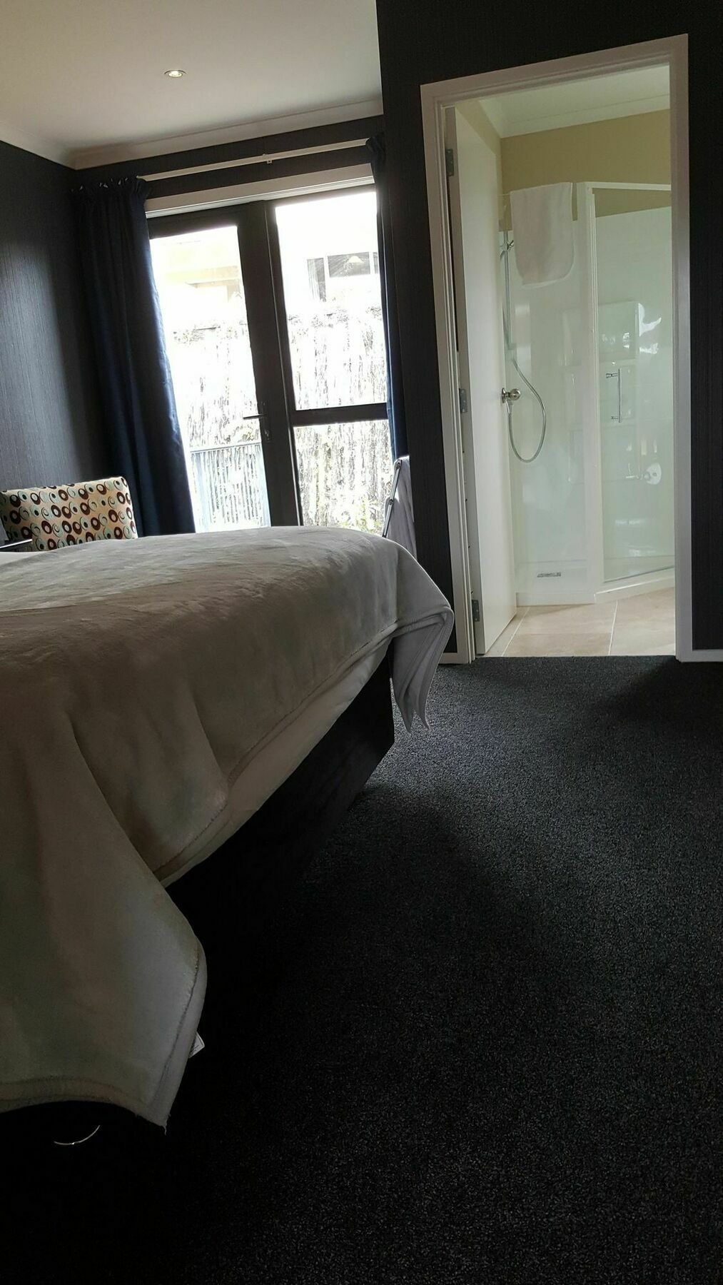 Heta Road B&B New Plymouth Bagian luar foto